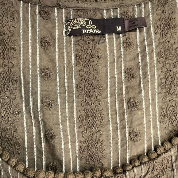Prana Blouse Women's Medium Brown Trimmed with Lace Open Eyelet Bottom Blouse - Picture 8 of 11